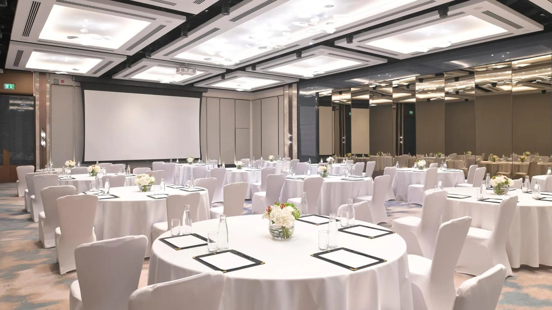 Intercontinental Dubai Festival City By Ihg Hotel