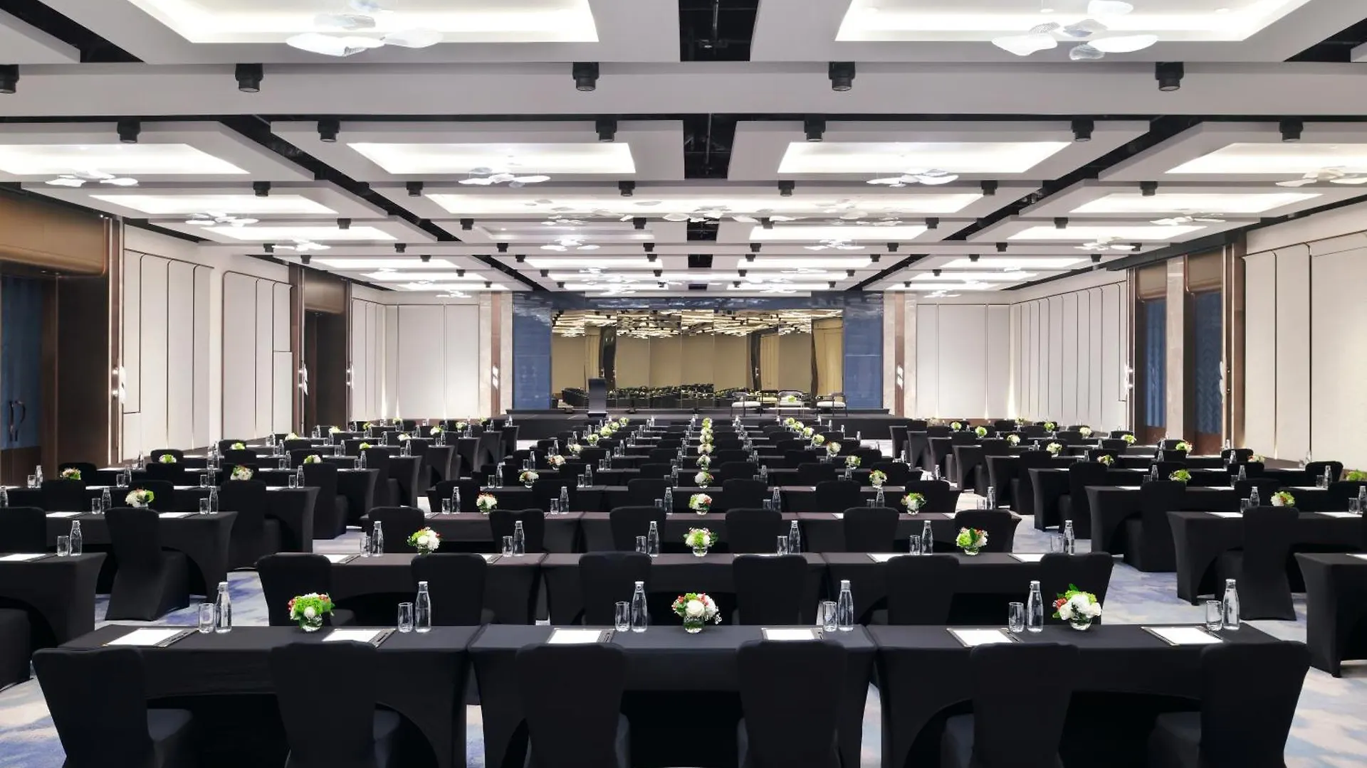 Intercontinental Dubai Festival City By Ihg